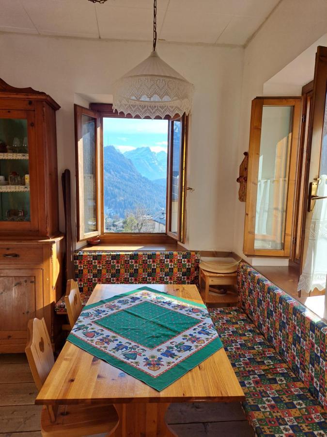 L' Antica Casa Di Maria Lilia Lejlighed Pieve di Cadore Eksteriør billede
